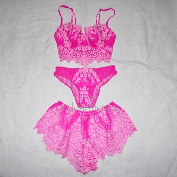 Victoria's Secret Other - Victoria’s Secret Dream Angels Set: Bra Bustier Panty Shorts 32D/XS/S